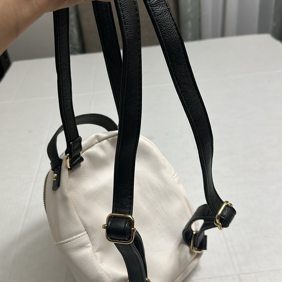 Betsey Johnson Mini Pup Backpack - Picture 7 of 10